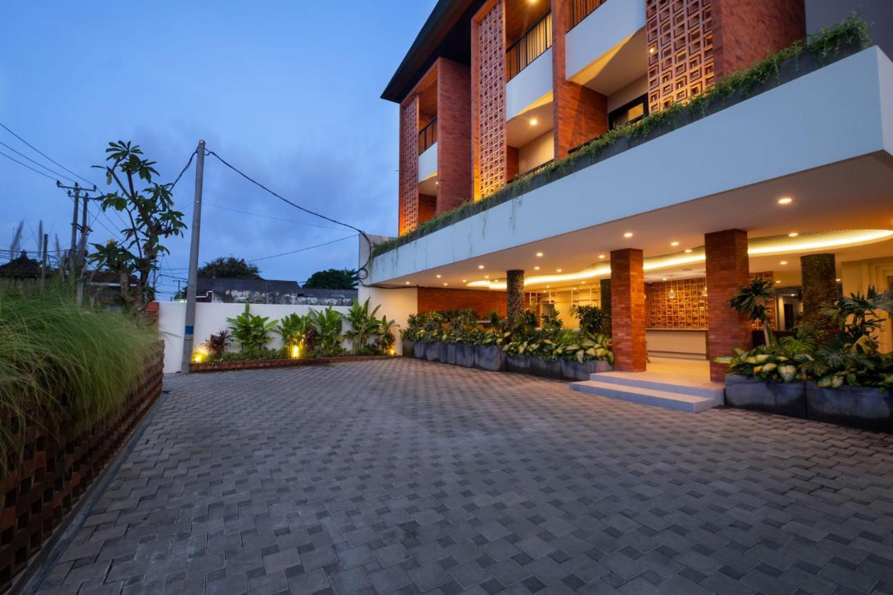 Hotel Aralea Coliving Denpasar Exterior foto